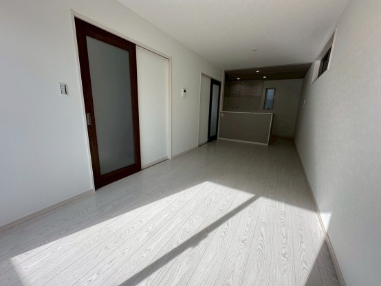 LINE_ALBUM_西野山欠ノ上新築_251124_17