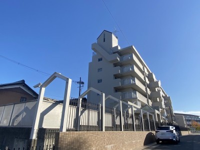 シンフォニー伏見東 広々専用庭付き3LDK