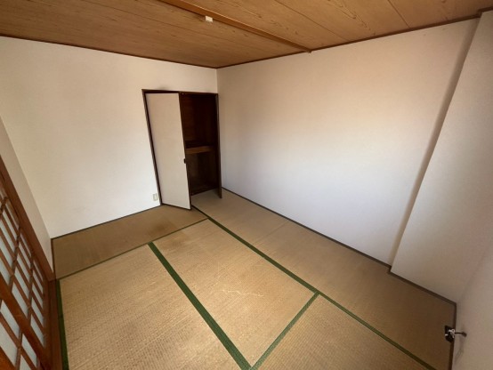 LINE_ALBUM_東野ハイツ302_260725_10