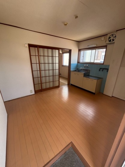 LINE_ALBUM_東野ハイツ302_260725_11