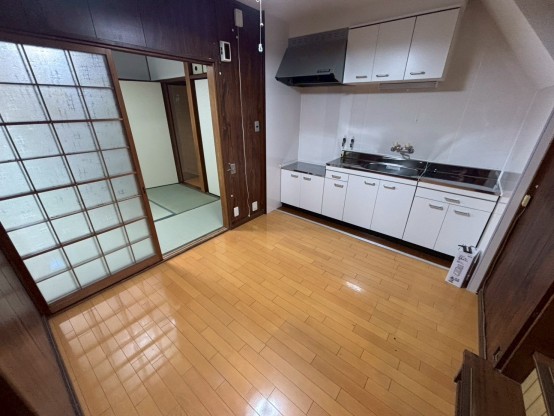 LINE_ALBUM_大宅坂ノ辻37-24_260703_6