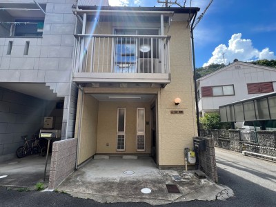 【賃貸】JR山科駅まで徒歩5分の好立地!駐車場付きが嬉しいポイント♪