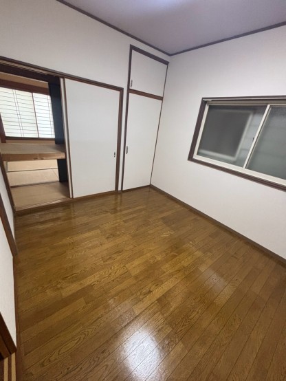 LINE_ALBUM_射庭ノ上町貸家_260820_18
